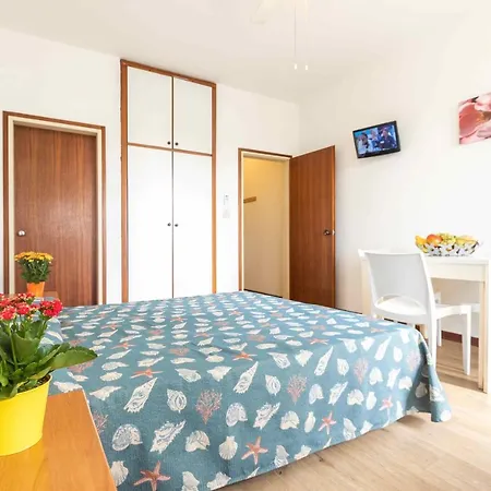 Homely And Cozy Apartment-beahost Apartment *