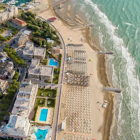 Apartment Homely And Cozy Apartment-beahost Lignano Sabbiadoro